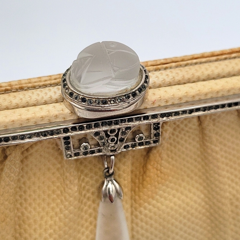 Vintage Judith Leiber Cream Lizard Clutch - Picture 4 of 11